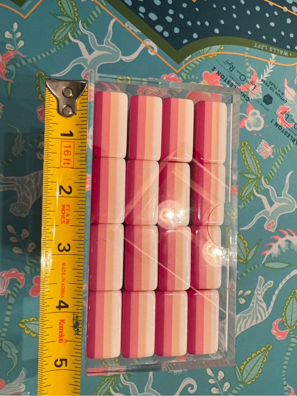 Clear Acrylic Display Box for Mahjong Tiles - Picture 7 of 7